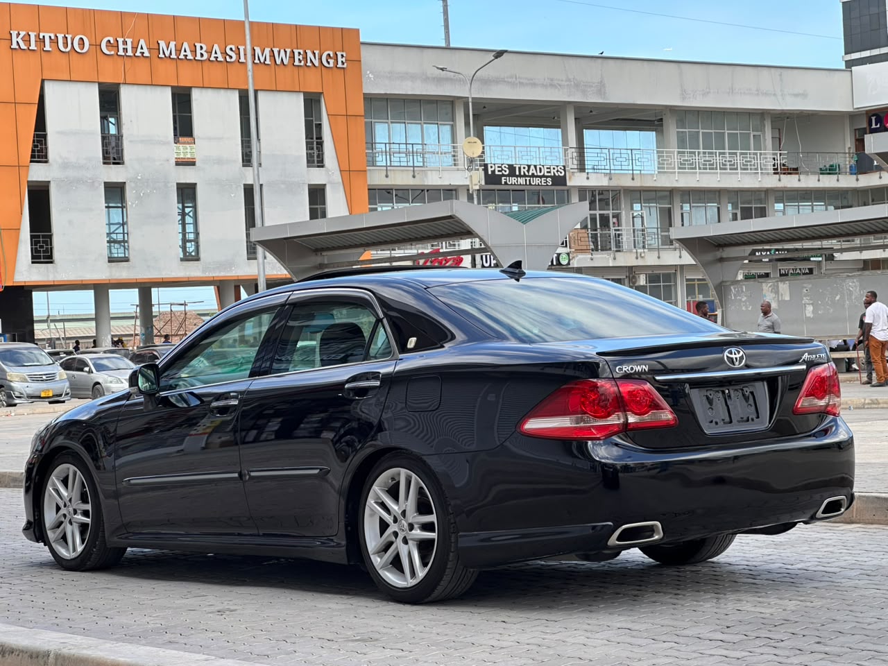 TOYOTA CROWN ATHLETE thumbnail 8